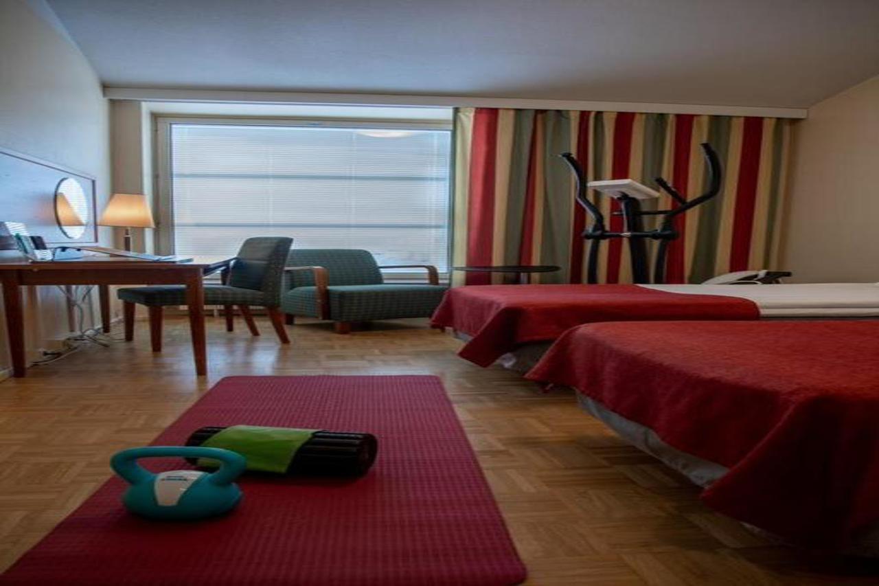 Hotel Kokkola Bagian luar foto
